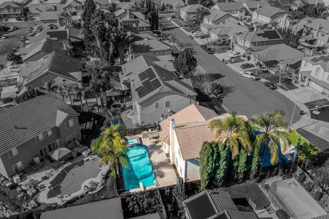2800 Olympus Ct, Modesto, CA 95356