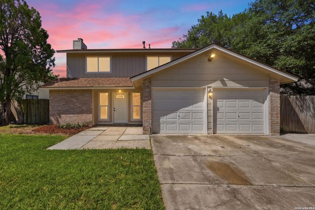 2818 Burning Rock, San Antonio, TX 78247