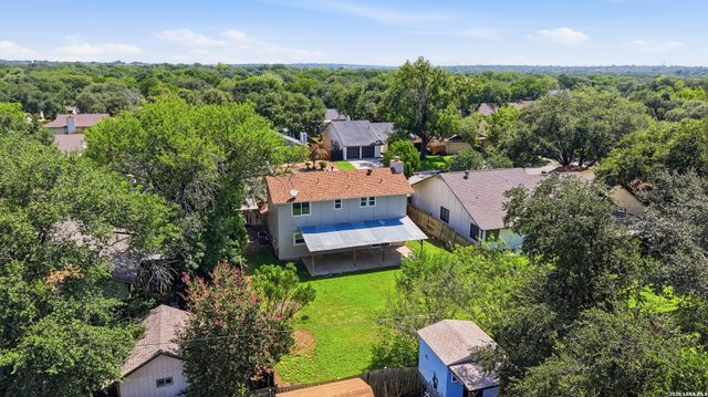 2818 Burning Rock, San Antonio, TX 78247