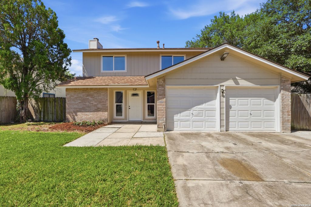 2818 Burning Rock, San Antonio, TX 78247