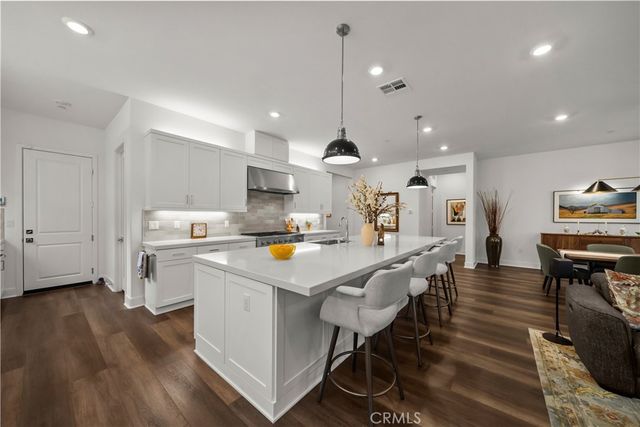 29448 Via Diamante, Valencia, CA 91354
