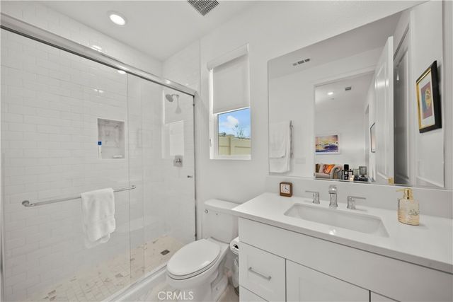 29448 Via Diamante, Valencia, CA 91354