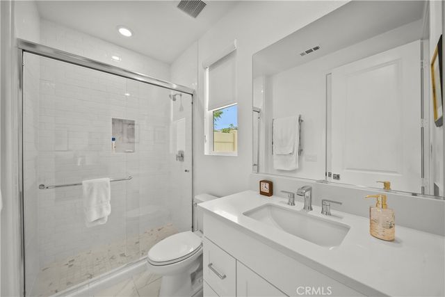 29448 Via Diamante, Valencia, CA 91354