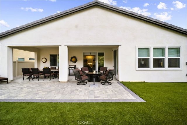 29448 Via Diamante, Valencia, CA 91354