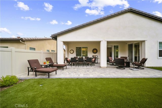 29448 Via Diamante, Valencia, CA 91354