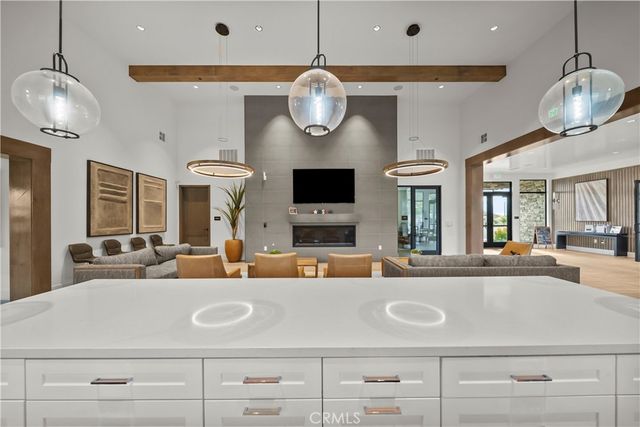 29448 Via Diamante, Valencia, CA 91354