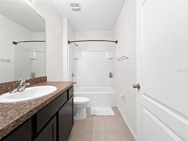 4411 LINDEVER LANE, Palmetto, FL 34221