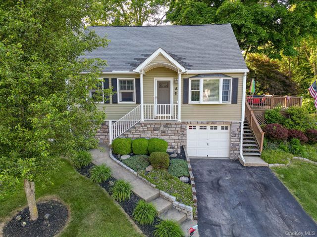 57 Elk Road, Hopewell Junction, NY 12533