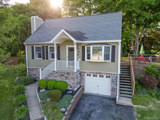 57 Elk Road, Hopewell Junction, NY 12533