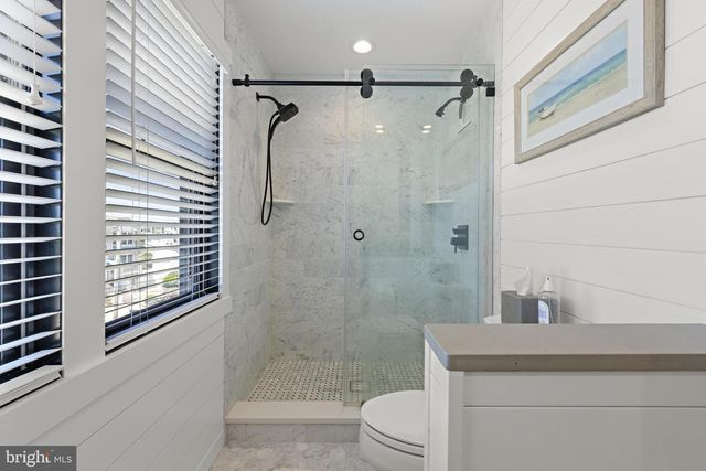 111 E TENNESSEE AVE, Long Beach Township, NJ 08008