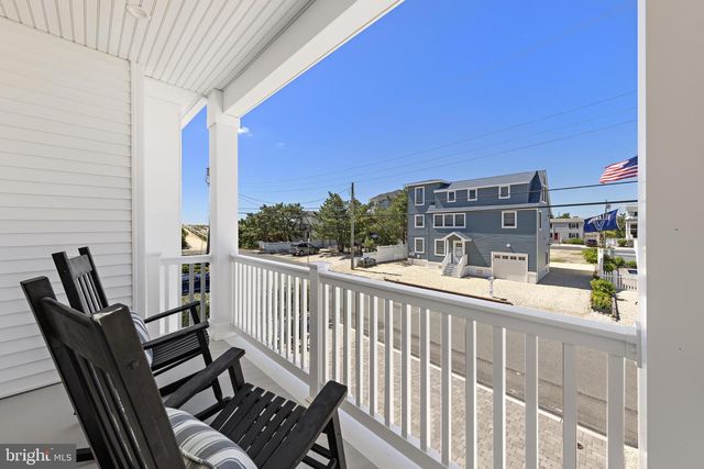 111 E TENNESSEE AVE, Long Beach Township, NJ 08008