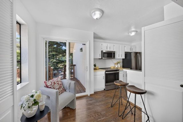 1328 Oddstad Boulevard, Pacifica, CA 94044
