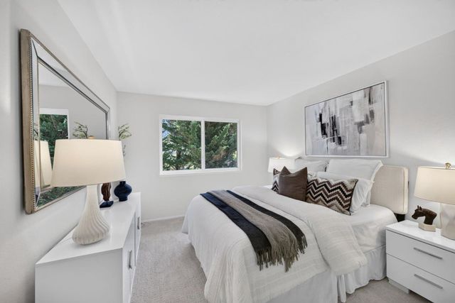 1328 Oddstad Boulevard, Pacifica, CA 94044