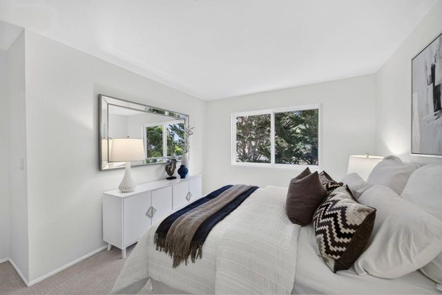 1328 Oddstad Boulevard, Pacifica, CA 94044