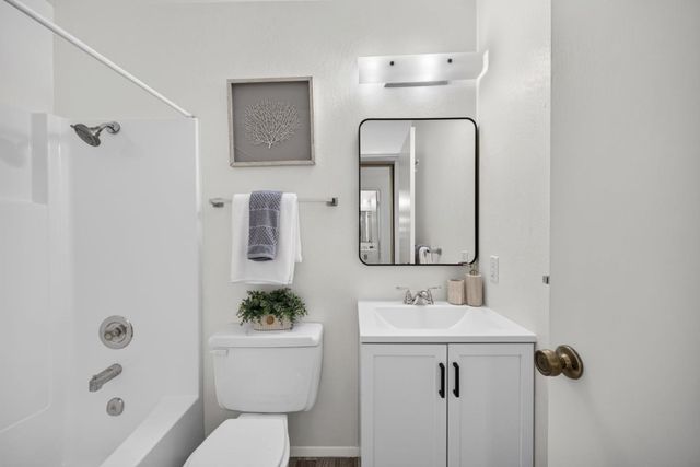 1328 Oddstad Boulevard, Pacifica, CA 94044