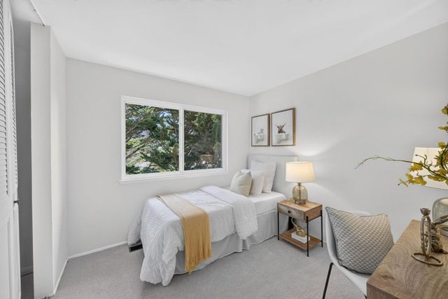 1328 Oddstad Boulevard, Pacifica, CA 94044