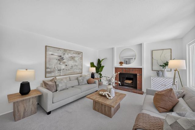 1328 Oddstad Boulevard, Pacifica, CA 94044