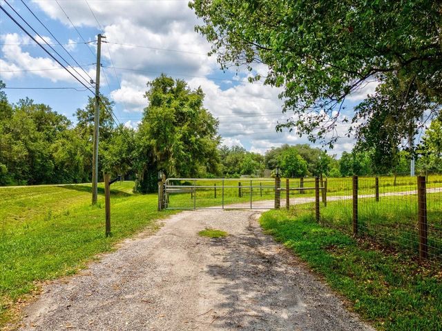 6413 EMERSON ROAD, Brooksville, FL 34601