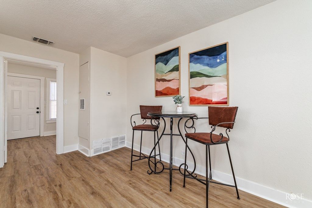 Image 10 of property listing at 310 E 38th Street, San Angelo, TX 76903