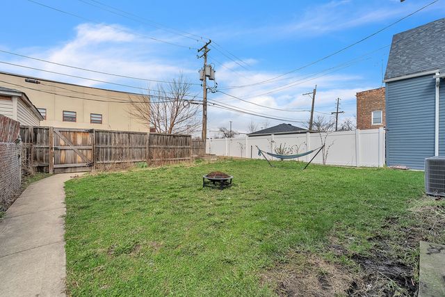 4822 W 22nd Place, Cicero, IL 60804