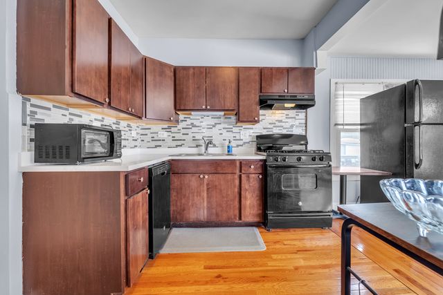 4822 W 22nd Place, Cicero, IL 60804