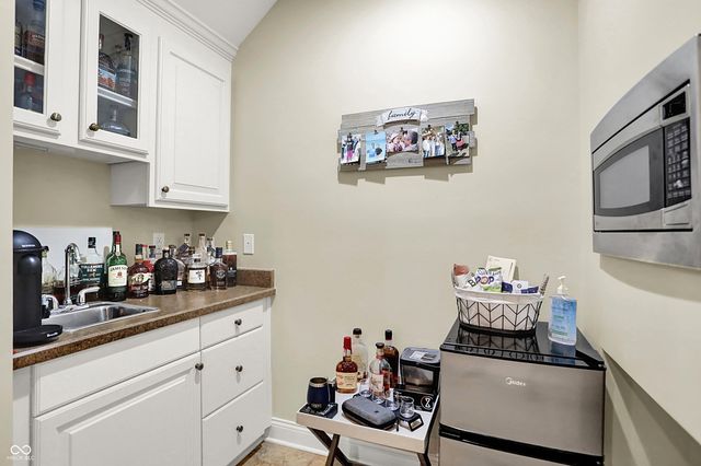 13054 Deerstyne Green Street, Carmel, IN 46032