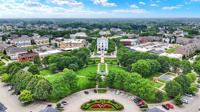 13054 Deerstyne Green Street, Carmel, IN 46032
