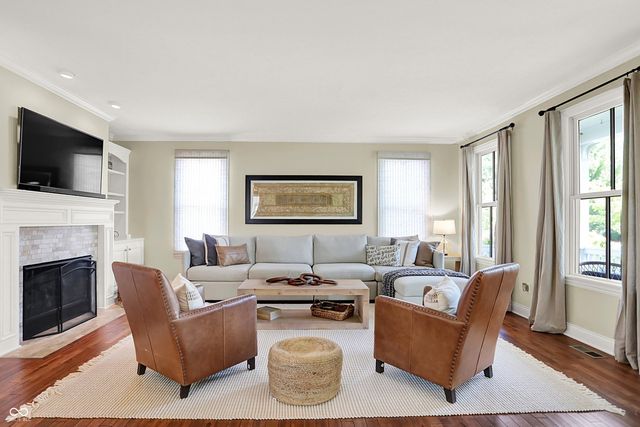 13054 Deerstyne Green Street, Carmel, IN 46032