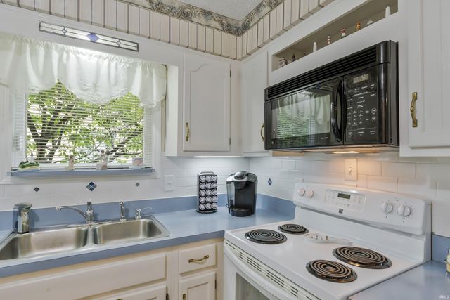 733 Southfield Road, Evansville, IN 47715