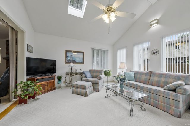 733 Southfield Road, Evansville, IN 47715