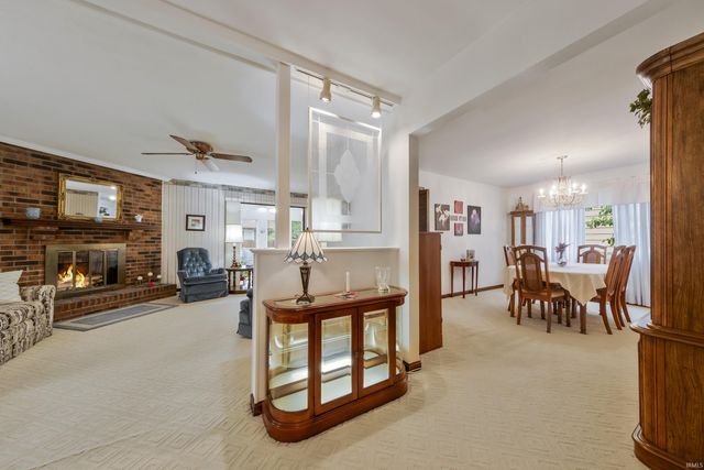 733 Southfield Road, Evansville, IN 47715