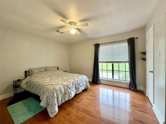 4109 Lark Lane A, Houston, TX 77025