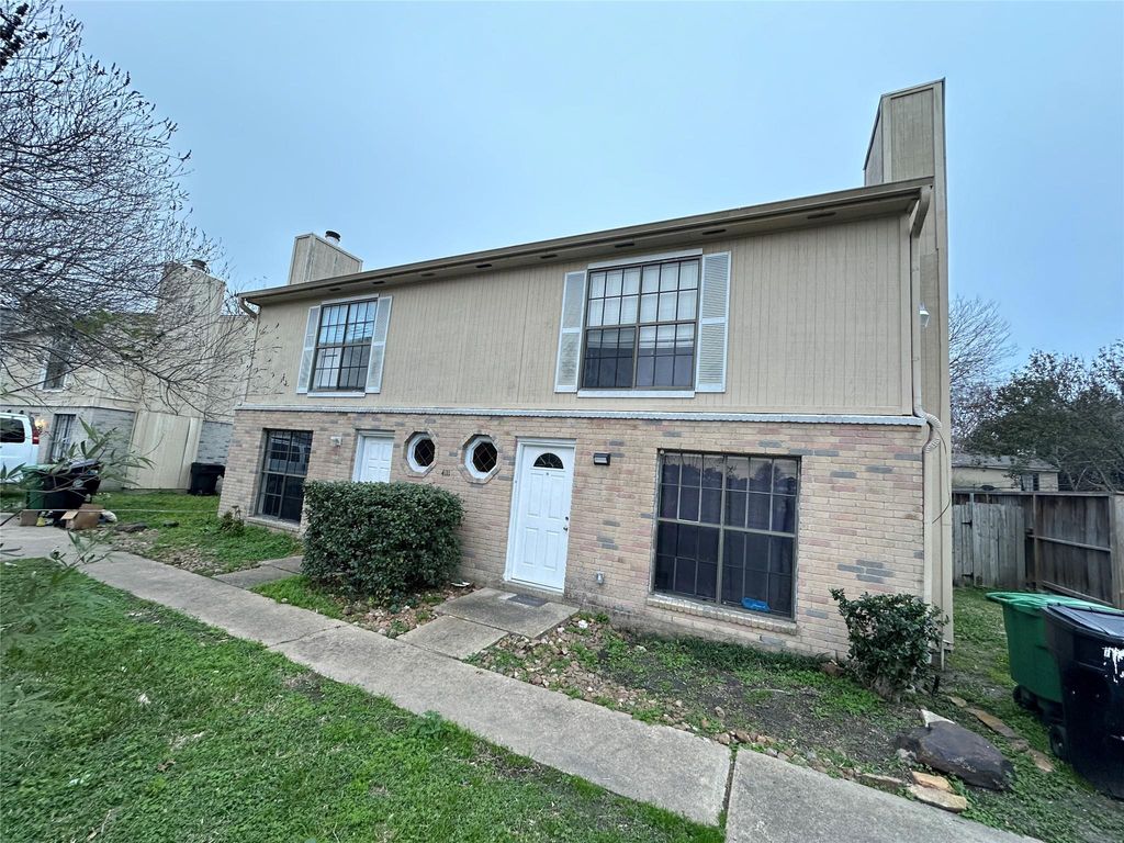 4109 Lark Lane A, Houston, TX 77025