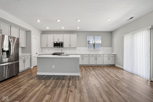3918 Kensington Drive, Danville, IN 46122