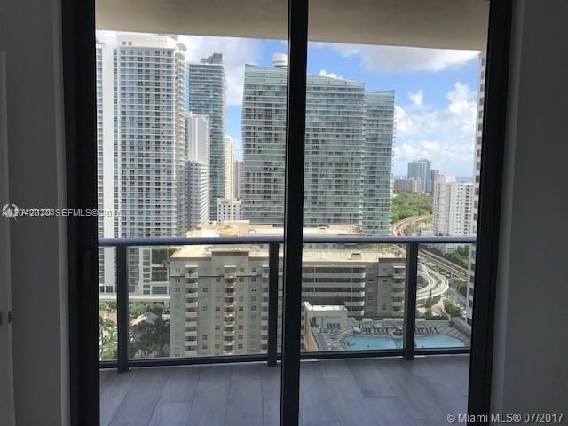 55 SW 9th St 2103, Miami, FL 33130