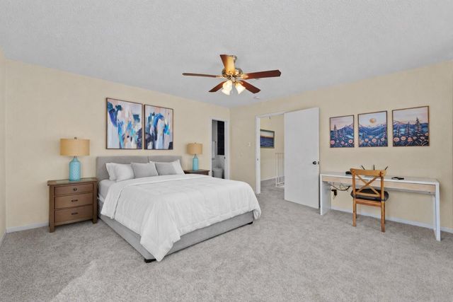 1112 Bering Drive 66, Houston, TX 77057