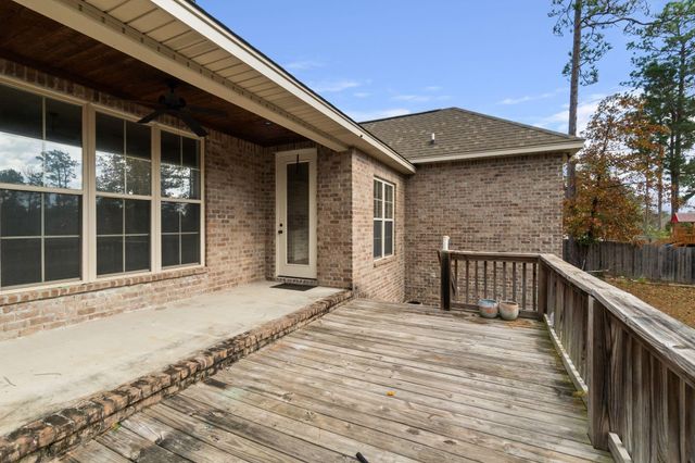23 E Yellowstone, Hattiesburg, MS 39402