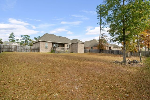 23 E Yellowstone, Hattiesburg, MS 39402