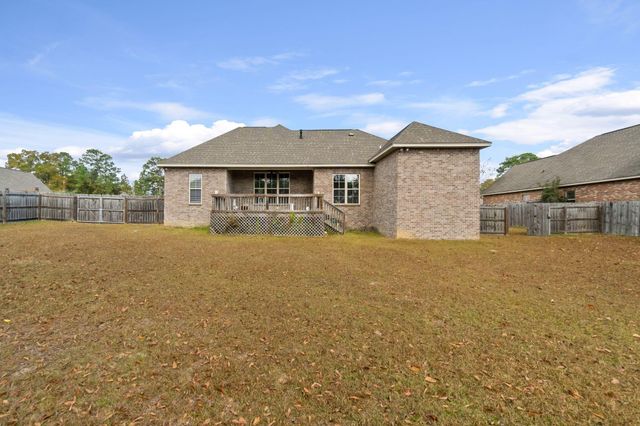 23 E Yellowstone, Hattiesburg, MS 39402