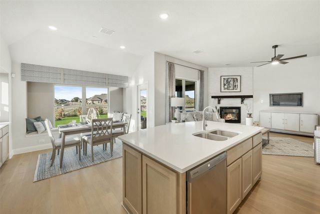 3201 Boat Landing Trail, Granbury, TX 76049