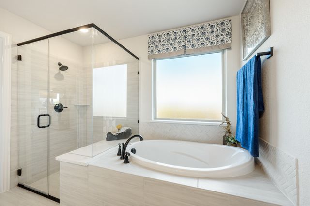 3201 Boat Landing Trail, Granbury, TX 76049