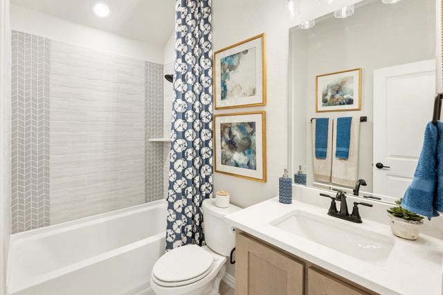 3201 Boat Landing Trail, Granbury, TX 76049