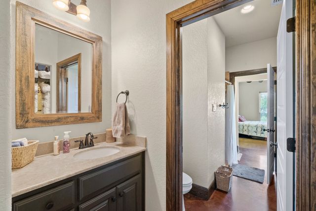 210 W Bluff Lane, Millsap, TX 76066