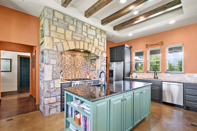 210 W Bluff Lane, Millsap, TX 76066