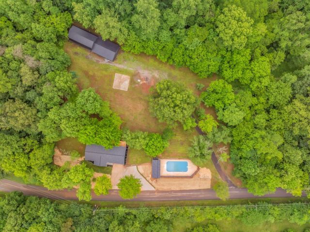 826 Long Mill Road, Athens, TN 37303