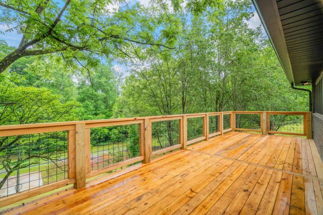 826 Long Mill Road, Athens, TN 37303