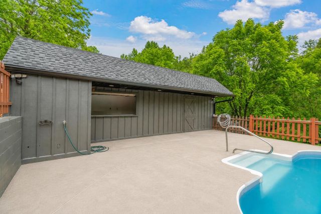 826 Long Mill Road, Athens, TN 37303