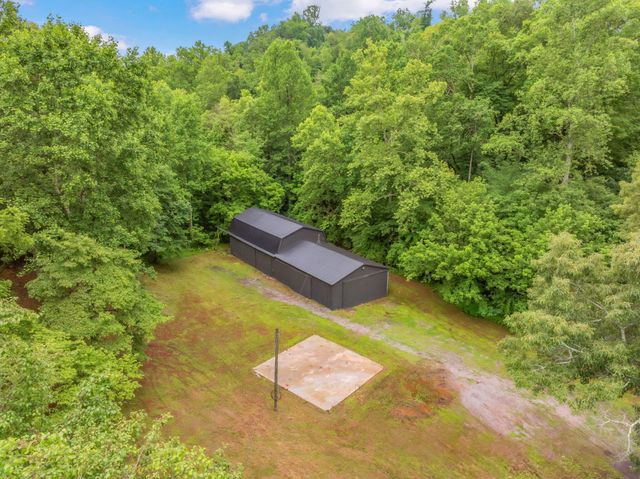 826 Long Mill Road, Athens, TN 37303