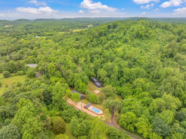 826 Long Mill Road, Athens, TN 37303