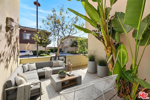 692 Colorado Circle, Carson, CA 90745